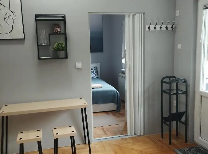 Aleksandra سميديريفو